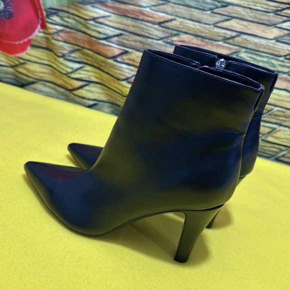 Nine West ankle boots - Picture 8 of 8